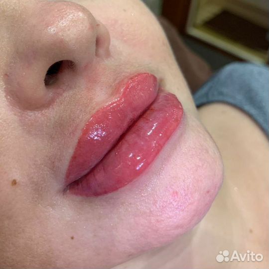 Татуаж губ