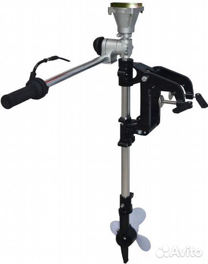 Навесной комплект с гребным винтом для бензокосы