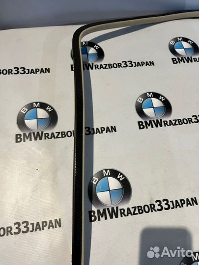 Уплотнитель люка Bmw E46 седан 2.0 2004
