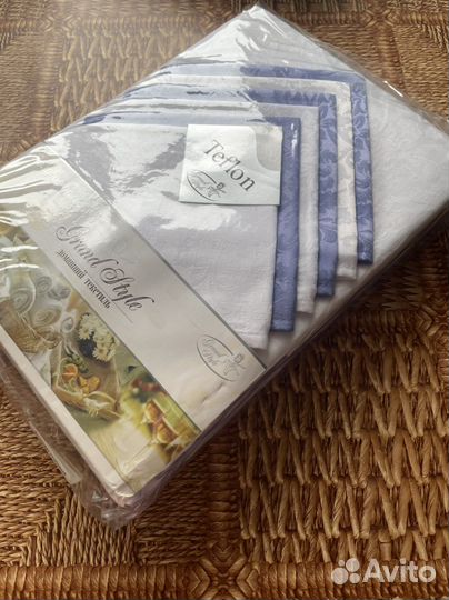 Teflon. Столовое белье- скатерть с салфетками