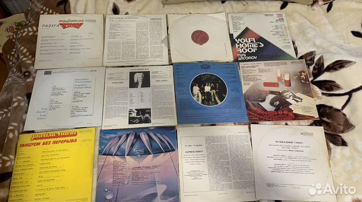Виниловые пластинки в колличестве 82 штуки