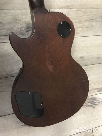 Электрогитара Gibson LPJ