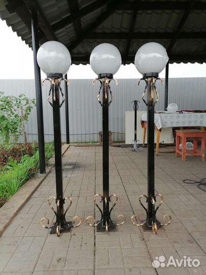 Уличные фонари, светильники /Освещение дорожек