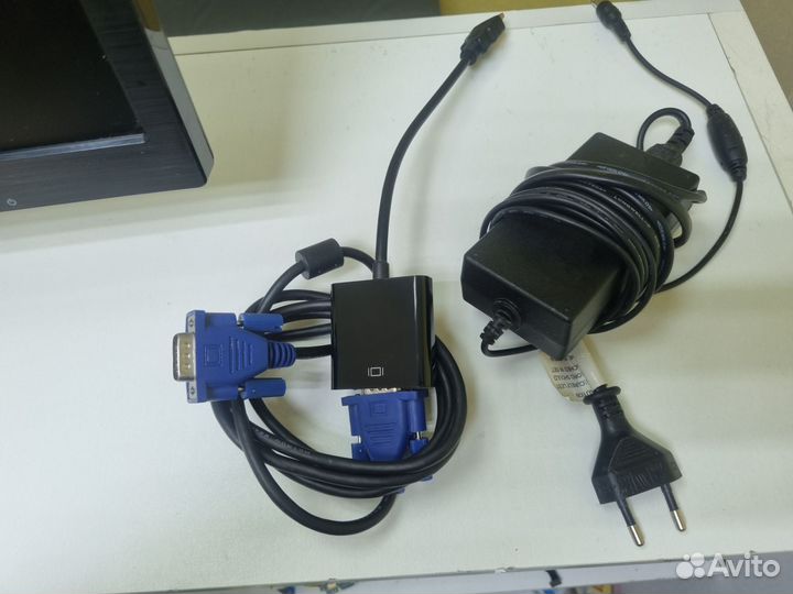 Монитор LG 24