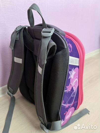 Рюкзак школьный с ортопедической спинкой