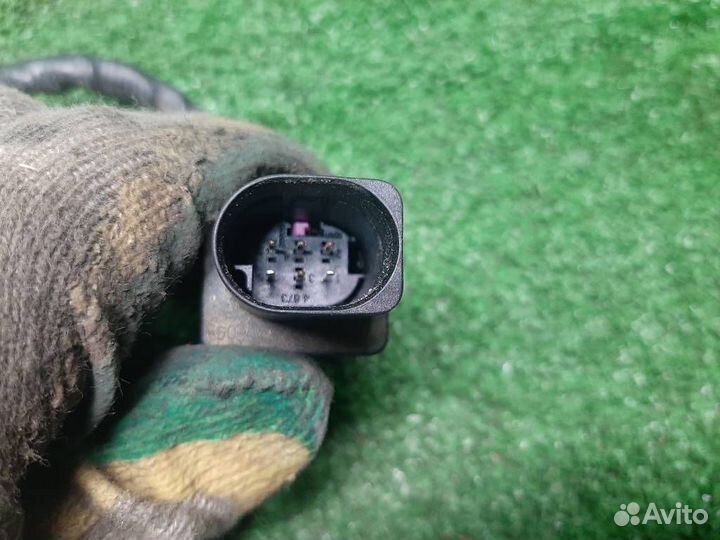 Датчик кислородный верхний Peugeot 3008 2010