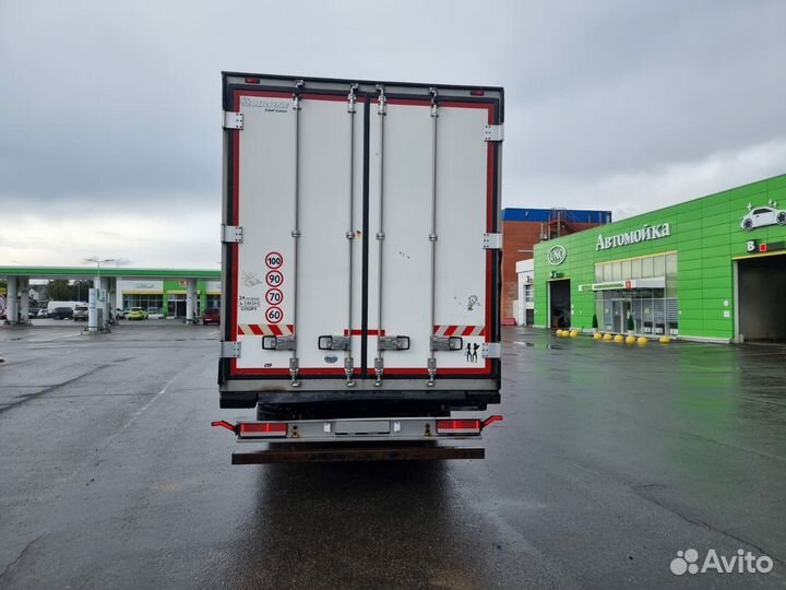 Полуприцеп рефрижератор Krone SD, 2018