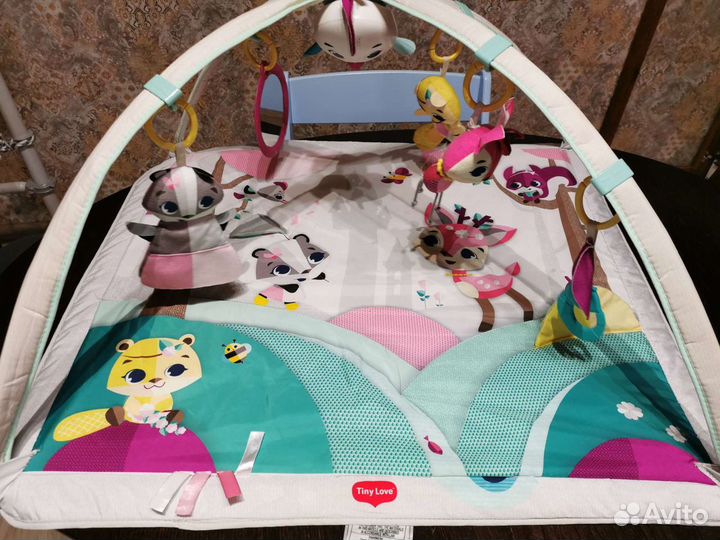 Развивающий коврик tiny love