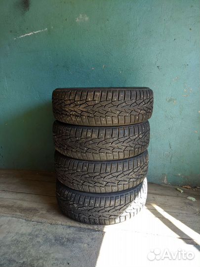 Nokian Tyres Hakkapeliitta 7 185/65 R15