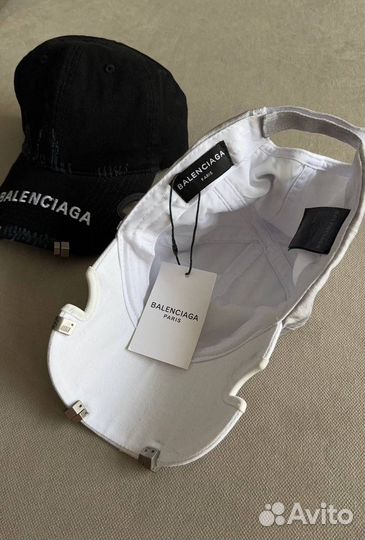 Бейсболка Balenciaga