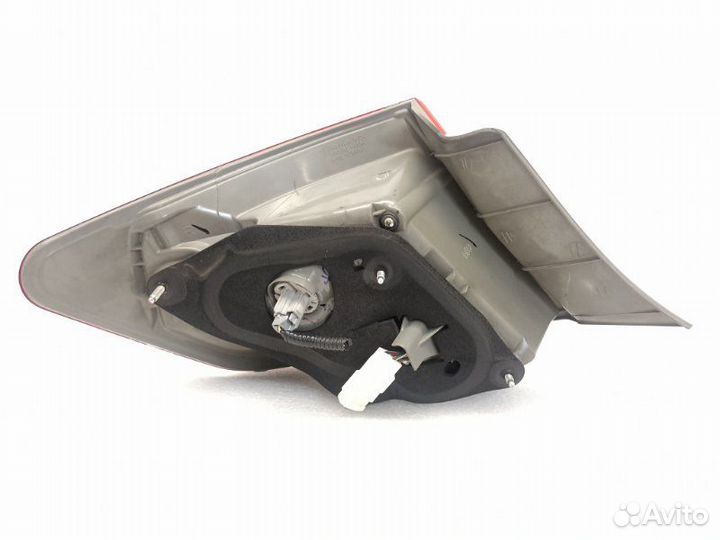 Фонарь задний правый Toyota Camry V50