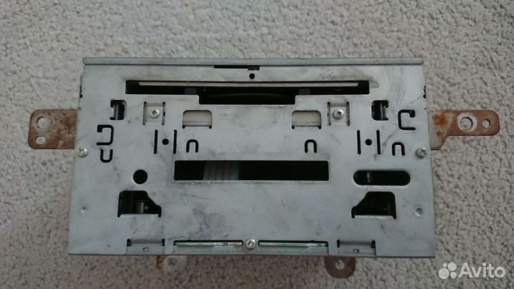 Магнитола mitsubishi pajero 4