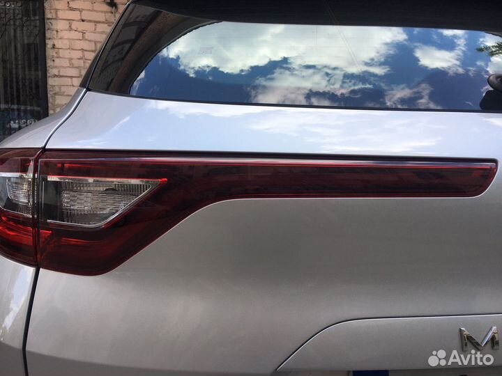 Фонарь задний левый Renault Megane 4