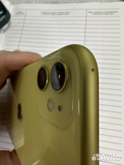 iPhone 11