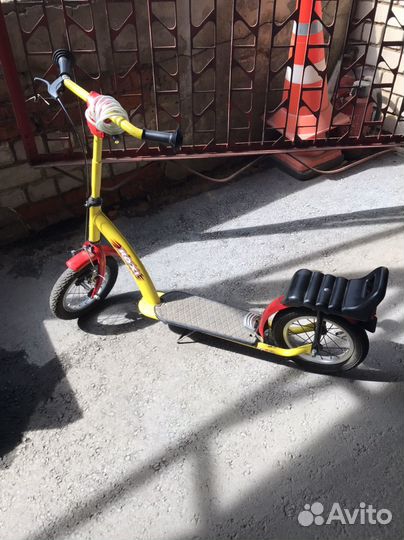 Самокат детский на пневмоколесах