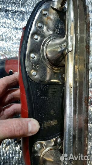 Коньки хоккейные 41-42размер и 36 размер