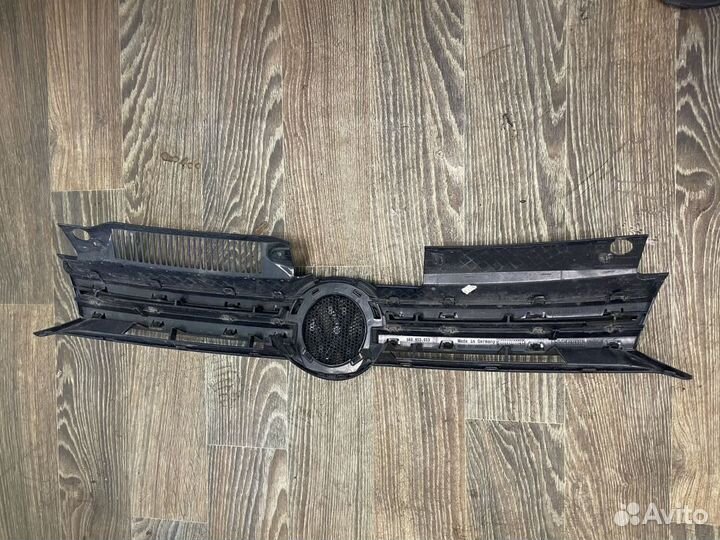 Решётка радиатора VW Golf 6 VI