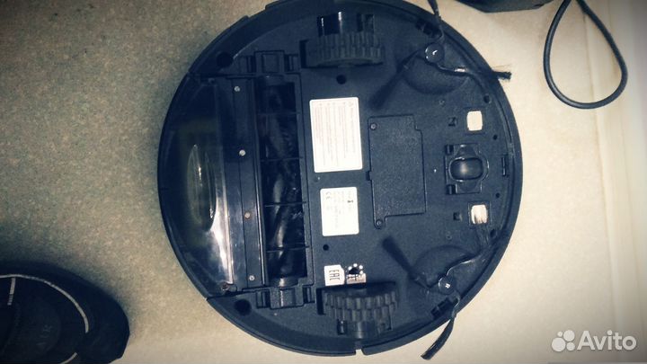 Робот -пылесос iclebo arte