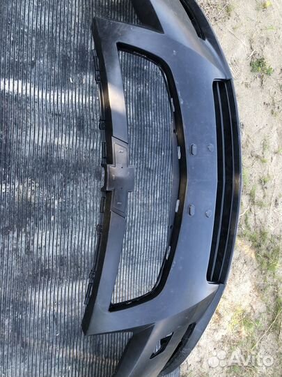 Передний бампер Chevrolet Cruze