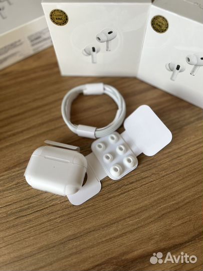 AirPods Pro 2 Lightning с шумоподавлением