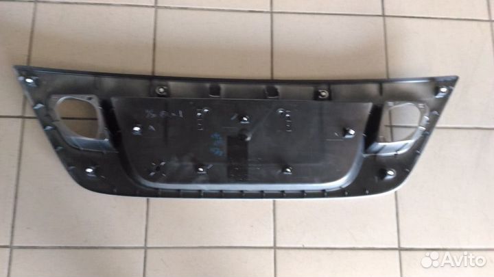 Накладка двери багажника suzuki liana сузуки лиана