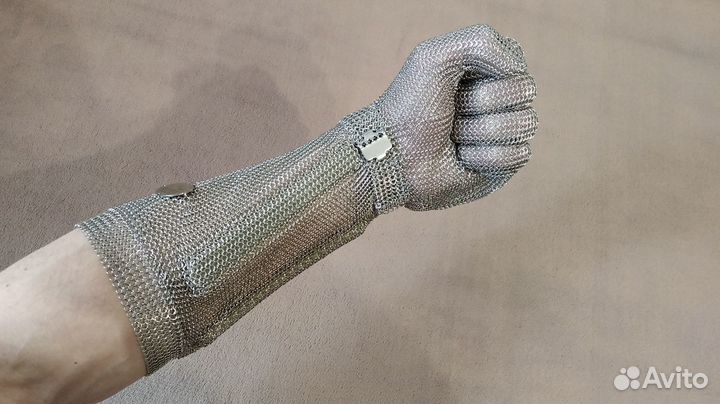 Перчатка кольчужная для ладони с обхватом 21-23 см