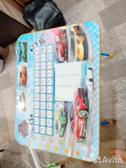 Детский столик