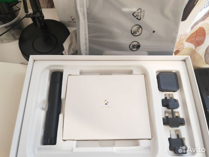 Интерактивный дисплей XP-Pen Artist 13.3 Pro