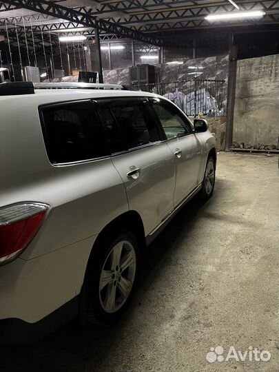 Toyota Highlander 3.5 AT, 2012, 57 000 км