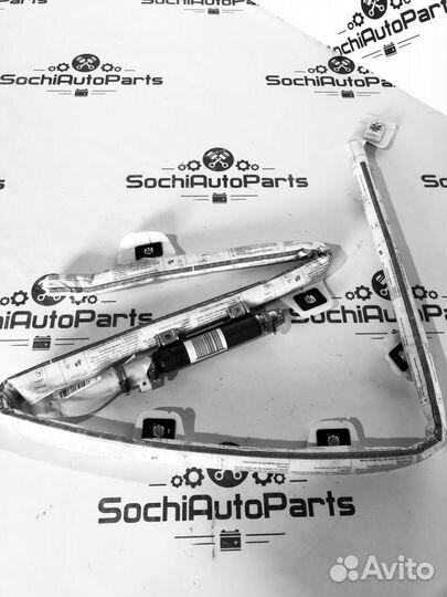 Шторка безопасности Mercedes C-Class W204