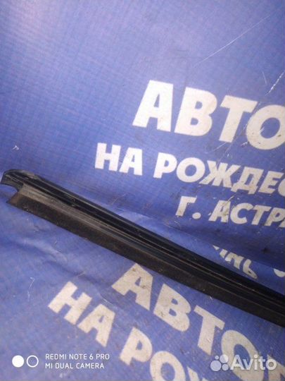 Бархотка двери Ваз LADA Largus Cross универсал