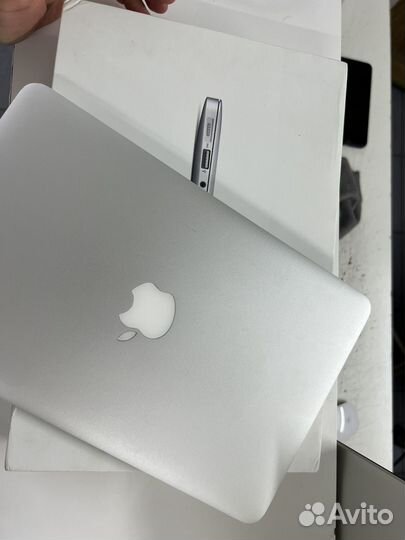 Apple MacBook Air 11 2015