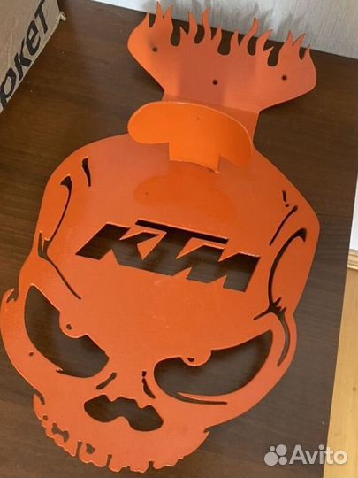 Крючок, вешалка для шлема yamaha