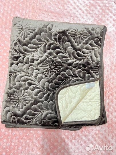 Покрывало на диван