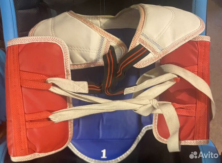 Жилет Тхэквондо Khan 1