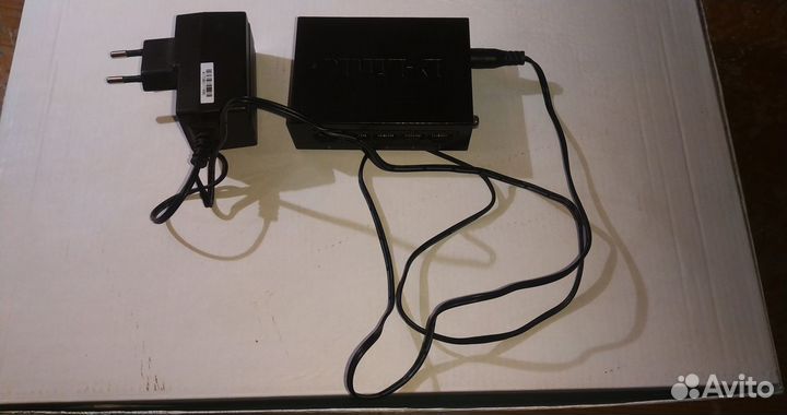 Коммутатор D-Link DGS-1005D