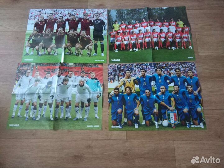 Постеры и диски из журналов Total Football
