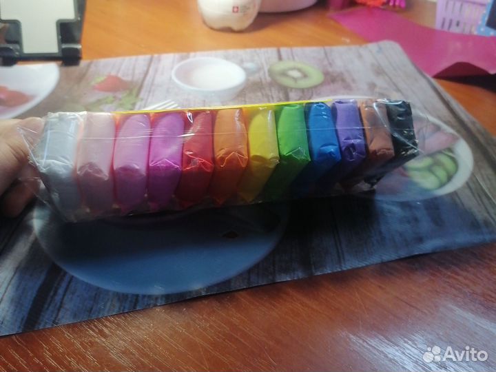 Легкий пластилин новый