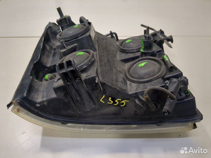 Фара (передняя) Cadillac Escalade 2, 2004