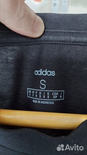 Футболка adidas