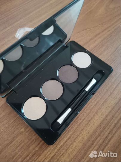 Новые тени eva mosaic