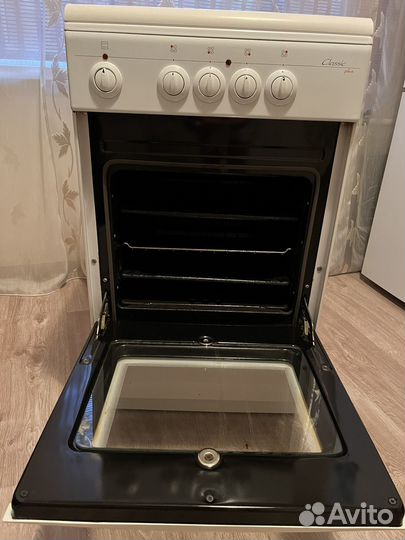 Электрическая плита De luxe