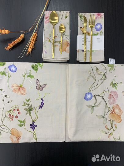 Набор столовых приборов +скатерть Zara