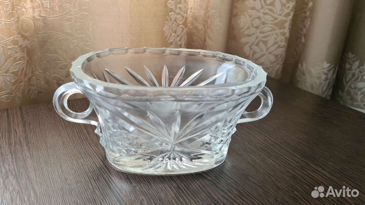 Конфетница хрустальная