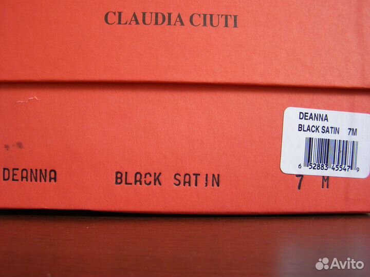 Claudia Ciuti модель Deanna