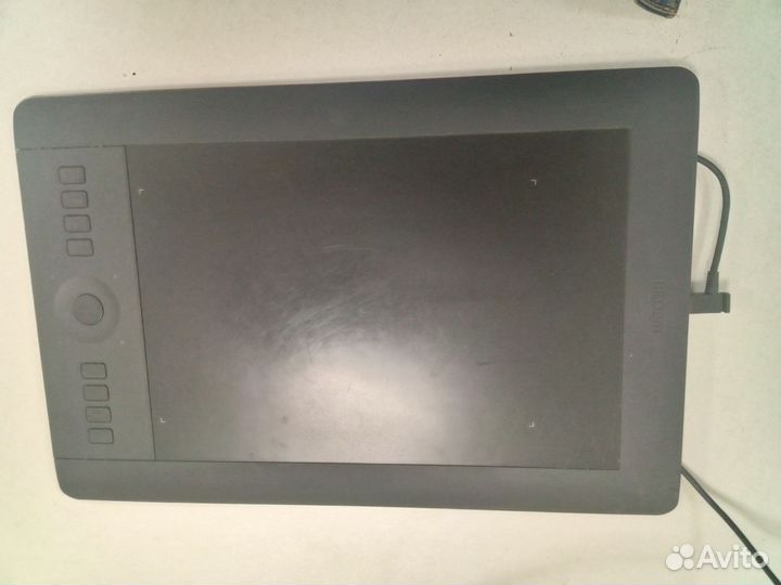 Wacom Intuos Pro M PTH-651