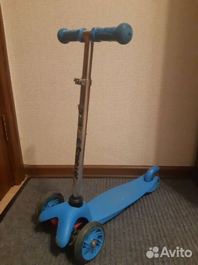 Самокат детский трехколесный