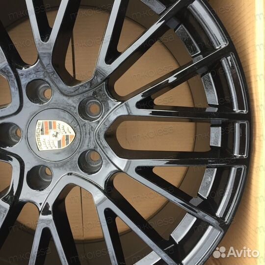 Кованые диски Porsche Macan R21