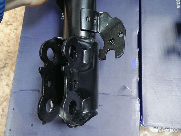 Амортизаторы Toyota Camry 40 оригинал