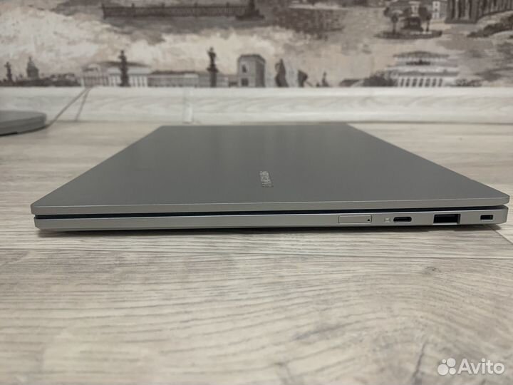 Samsung Galaxy Book Go